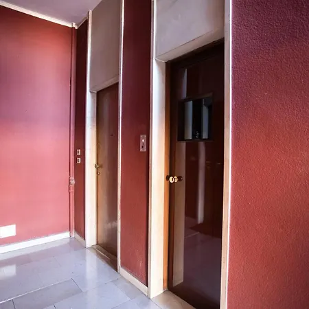 Easylife - Mono Con Balcone In Sant'agostino Daire