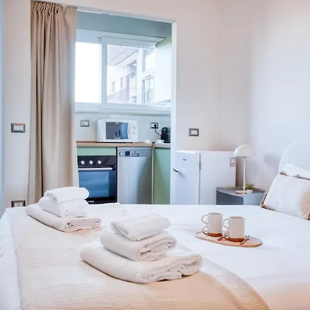 Easylife - Mono Con Balcone In Sant'agostino * Milán