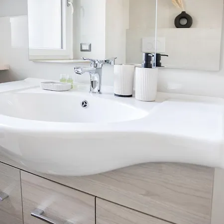 Apartment Easylife - Mono Con Balcone In Sant'agostino *