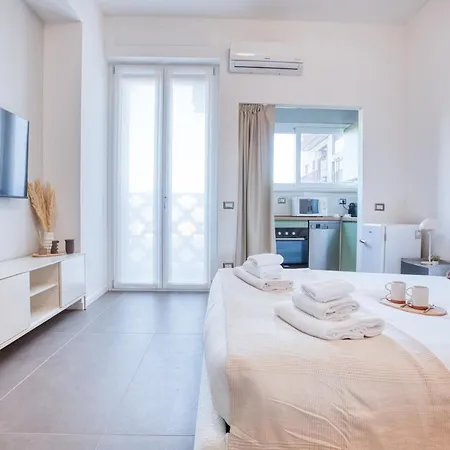 Easylife - Mono Con Balcone In Sant'agostino Apartment *